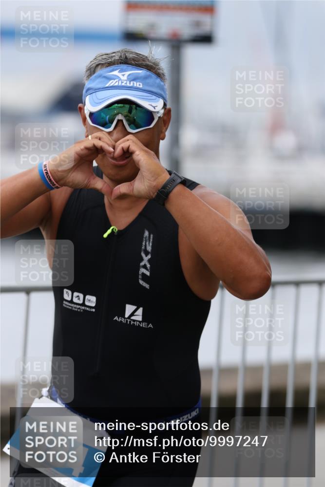 16.08.2026 - KN Förde Triathlon 2026 Antke Förster http://msf.ph/oto/9997247 16.08.2026 12:08:12 Laufen  meine-sportfotos.de