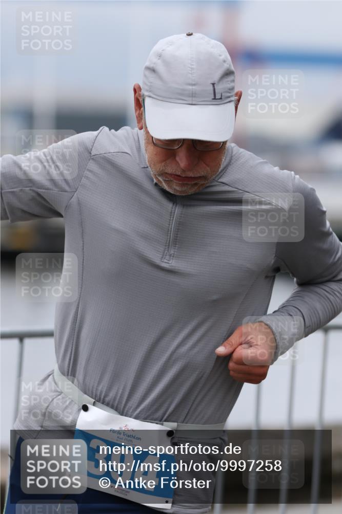 16.08.2026 - KN Förde Triathlon 2026 Antke Förster http://msf.ph/oto/9997258 16.08.2026 12:08:26 Laufen  meine-sportfotos.de