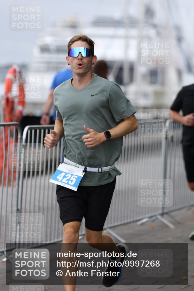 16.08.2026 - KN Förde Triathlon 2026 Antke Förster http://msf.ph/oto/9997268 16.08.2026 12:08:38 Laufen  meine-sportfotos.de