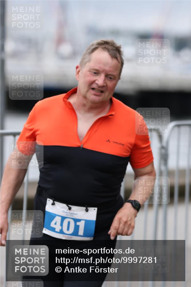 16.08.2026 - KN Förde Triathlon 2026 Antke Förster http://msf.ph/oto/9997281 16.08.2026 12:08:54 Laufen  meine-sportfotos.de