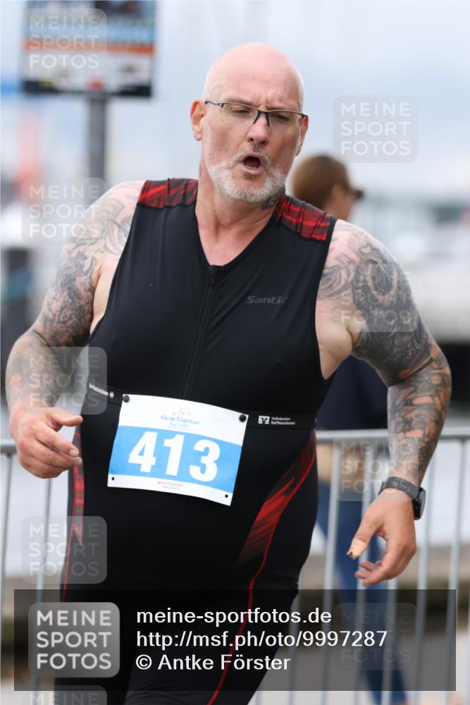 16.08.2026 - KN Förde Triathlon 2026 Antke Förster http://msf.ph/oto/9997287 16.08.2026 12:09:03 Laufen  meine-sportfotos.de