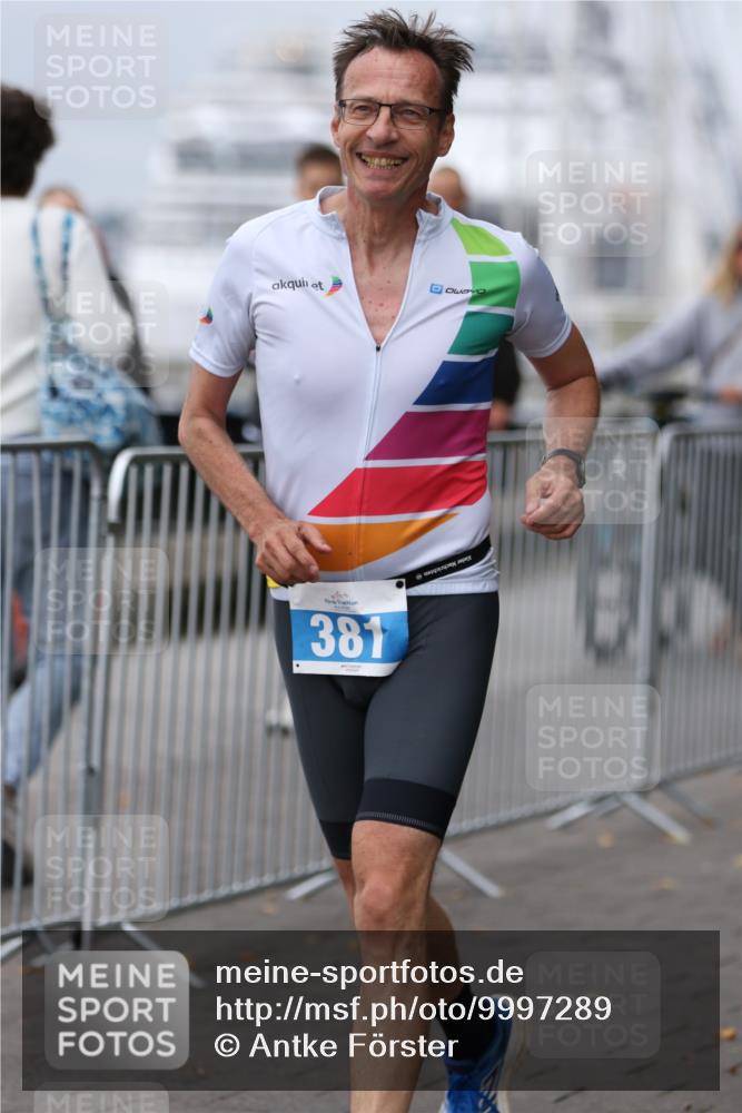 16.08.2026 - KN Förde Triathlon 2026 Antke Förster http://msf.ph/oto/9997289 16.08.2026 12:09:05 Laufen  meine-sportfotos.de