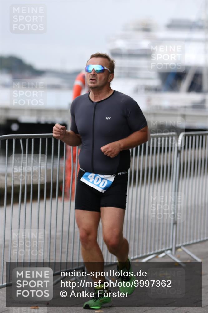 16.08.2026 - KN Förde Triathlon 2026 Antke Förster http://msf.ph/oto/9997362 16.08.2026 12:10:49 Laufen  meine-sportfotos.de