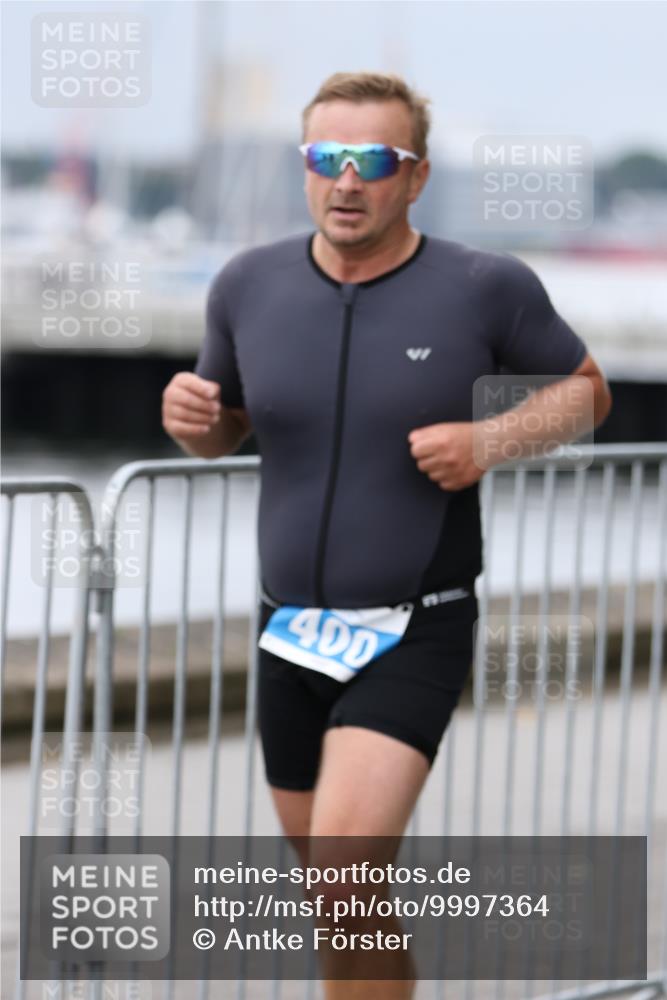 16.08.2026 - KN Förde Triathlon 2026 Antke Förster http://msf.ph/oto/9997364 16.08.2026 12:10:51 Laufen  meine-sportfotos.de