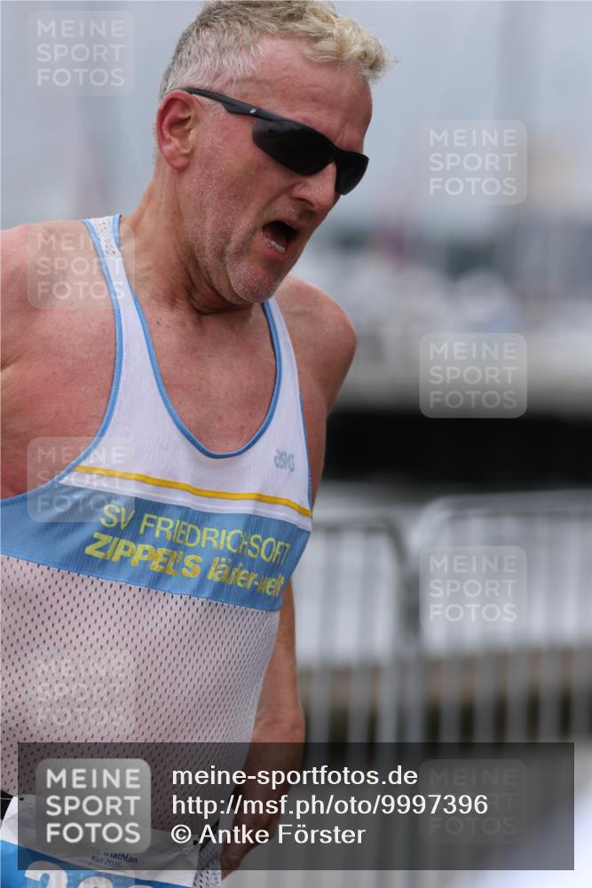 16.08.2026 - KN Förde Triathlon 2026 Antke Förster http://msf.ph/oto/9997396 16.08.2026 12:11:51 Laufen  meine-sportfotos.de