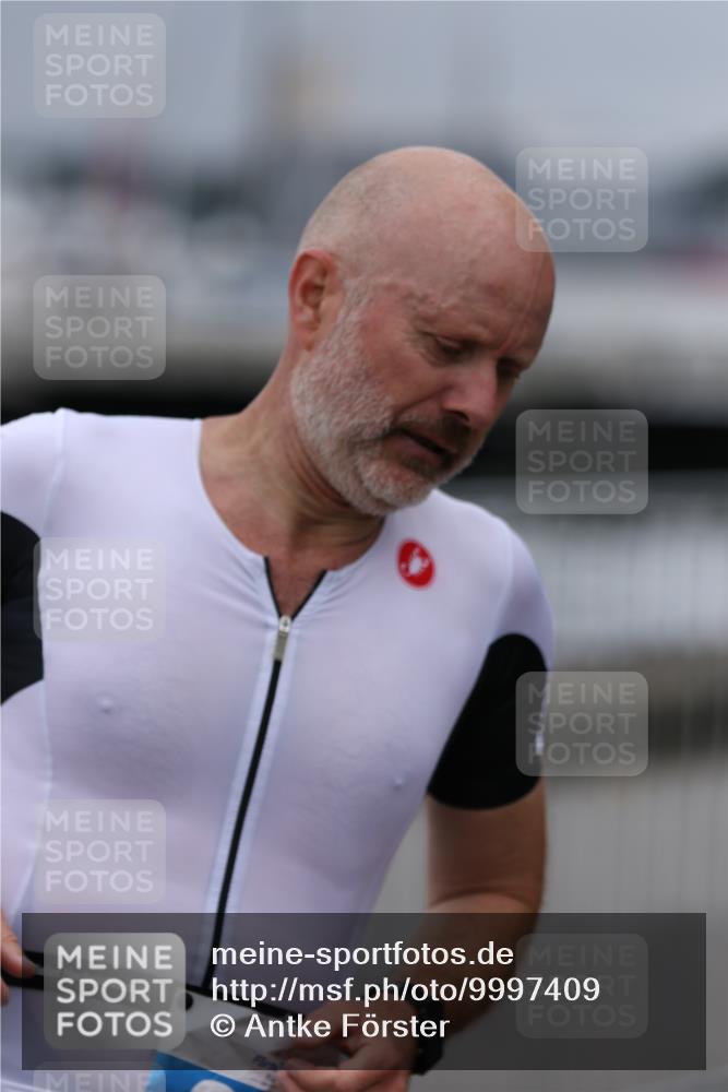 16.08.2026 - KN Förde Triathlon 2026 Antke Förster http://msf.ph/oto/9997409 16.08.2026 12:12:03 Laufen  meine-sportfotos.de