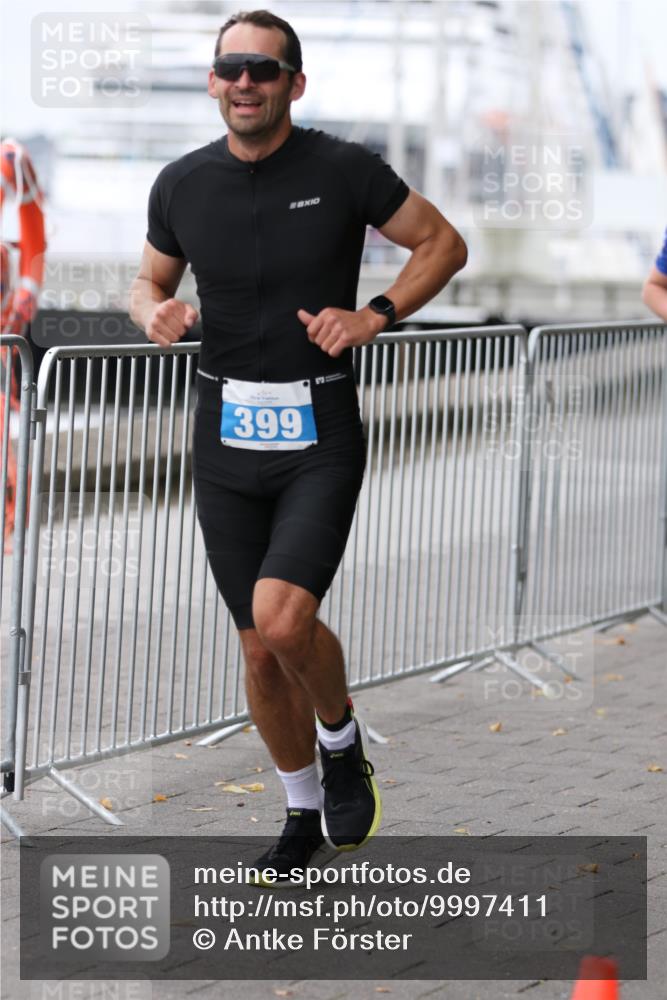16.08.2026 - KN Förde Triathlon 2026 Antke Förster http://msf.ph/oto/9997411 16.08.2026 12:12:10 Laufen  meine-sportfotos.de