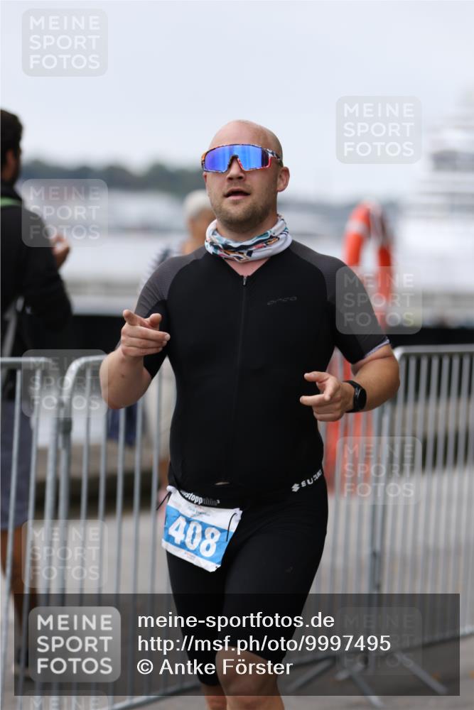 16.08.2026 - KN Förde Triathlon 2026 Antke Förster http://msf.ph/oto/9997495 16.08.2026 12:14:57 Laufen  meine-sportfotos.de