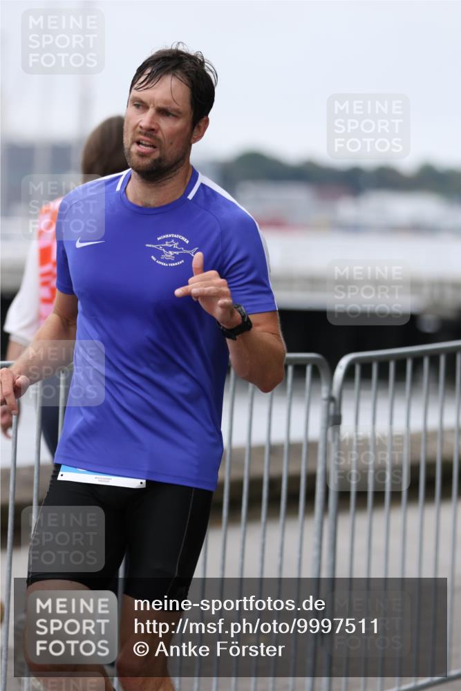 16.08.2026 - KN Förde Triathlon 2026 Antke Förster http://msf.ph/oto/9997511 16.08.2026 12:15:19 Laufen  meine-sportfotos.de