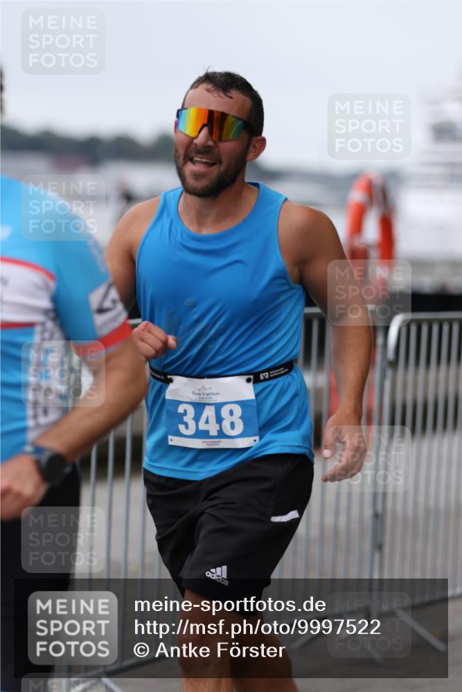 16.08.2026 - KN Förde Triathlon 2026 Antke Förster http://msf.ph/oto/9997522 16.08.2026 12:15:43 Laufen  meine-sportfotos.de