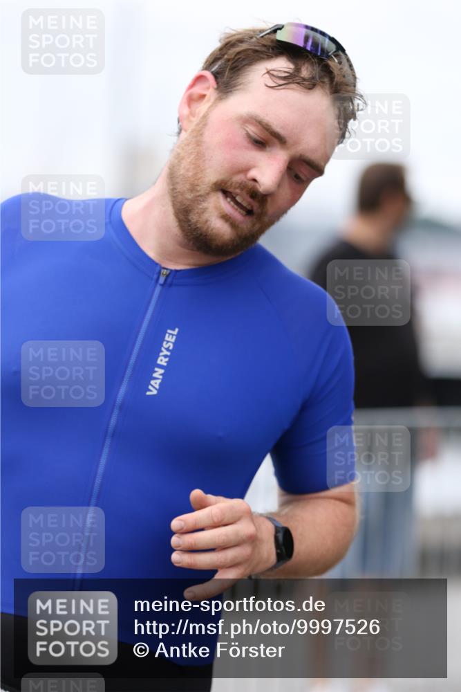 16.08.2026 - KN Förde Triathlon 2026 Antke Förster http://msf.ph/oto/9997526 16.08.2026 12:15:46 Laufen  meine-sportfotos.de