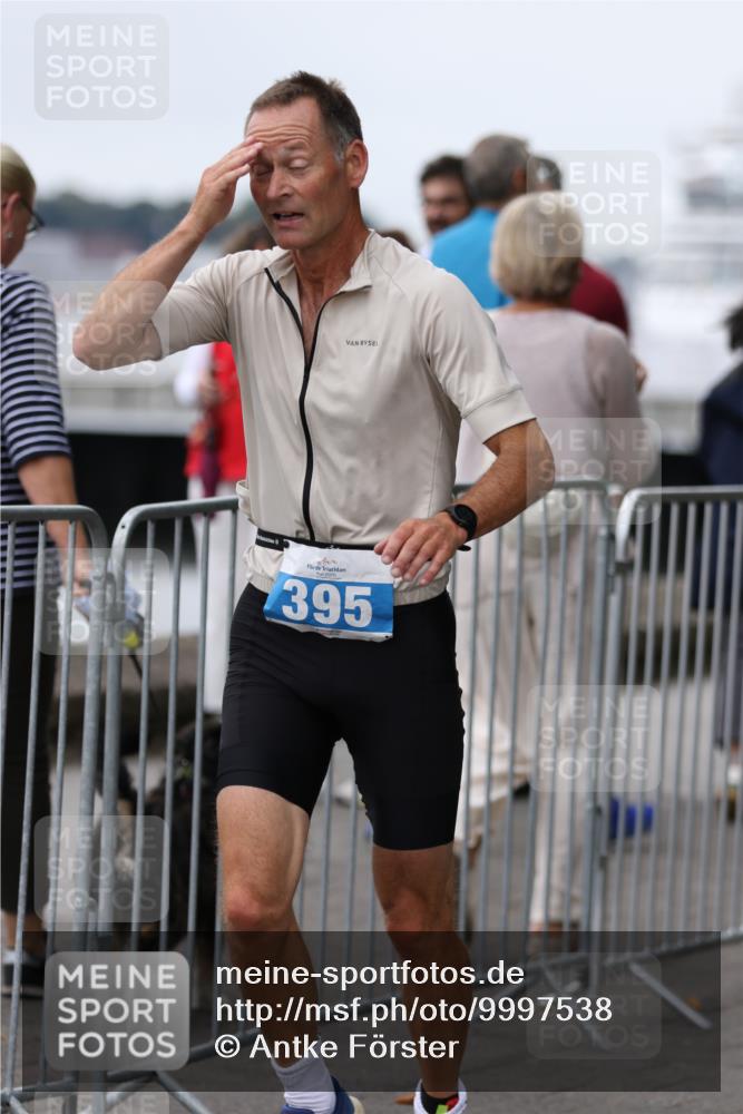 16.08.2026 - KN Förde Triathlon 2026 Antke Förster http://msf.ph/oto/9997538 16.08.2026 12:16:00 Laufen  meine-sportfotos.de