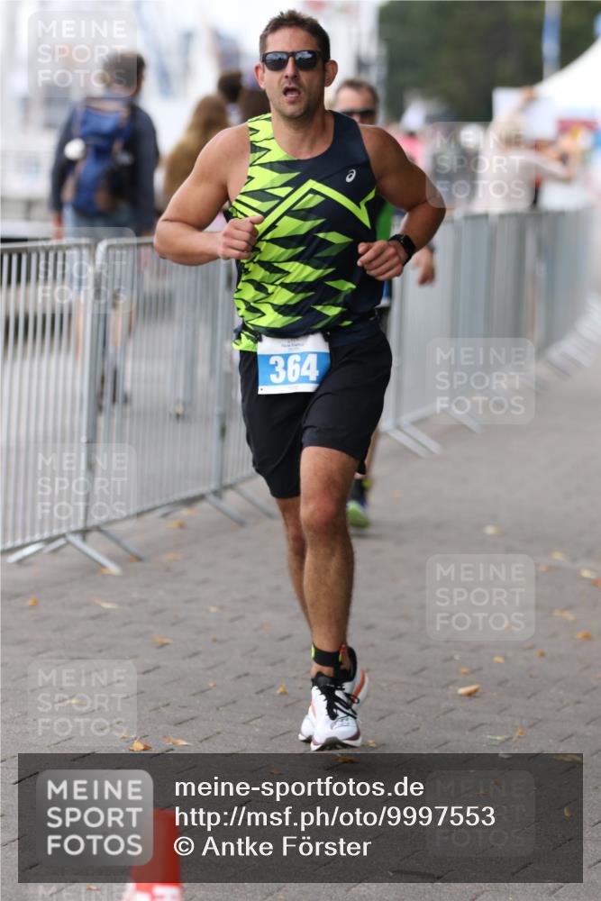 16.08.2026 - KN Förde Triathlon 2026 Antke Förster http://msf.ph/oto/9997553 16.08.2026 12:16:16 Laufen  meine-sportfotos.de