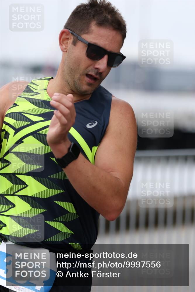 16.08.2026 - KN Förde Triathlon 2026 Antke Förster http://msf.ph/oto/9997556 16.08.2026 12:16:18 Laufen  meine-sportfotos.de