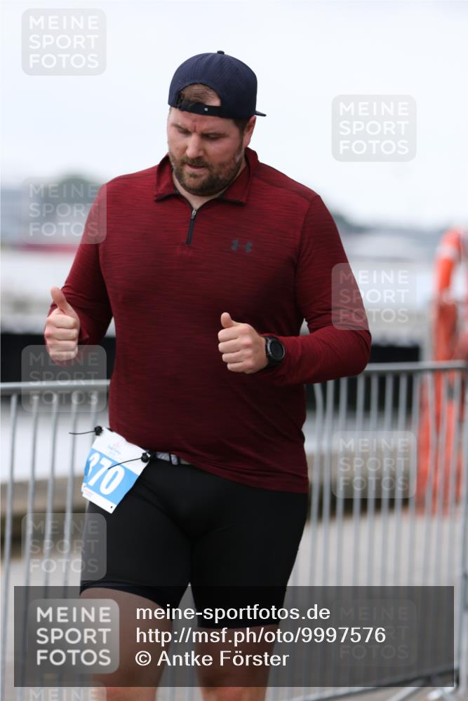 16.08.2026 - KN Förde Triathlon 2026 Antke Förster http://msf.ph/oto/9997576 16.08.2026 12:16:53 Laufen  meine-sportfotos.de