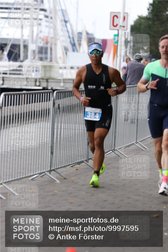 16.08.2026 - KN Förde Triathlon 2026 Antke Förster http://msf.ph/oto/9997595 16.08.2026 12:17:27 Laufen  meine-sportfotos.de