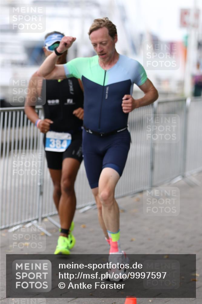 16.08.2026 - KN Förde Triathlon 2026 Antke Förster http://msf.ph/oto/9997597 16.08.2026 12:17:28 Laufen  meine-sportfotos.de