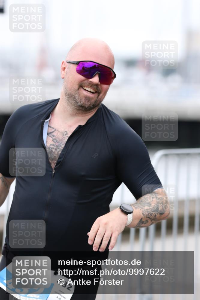 16.08.2026 - KN Förde Triathlon 2026 Antke Förster http://msf.ph/oto/9997622 16.08.2026 12:17:57 Laufen  meine-sportfotos.de