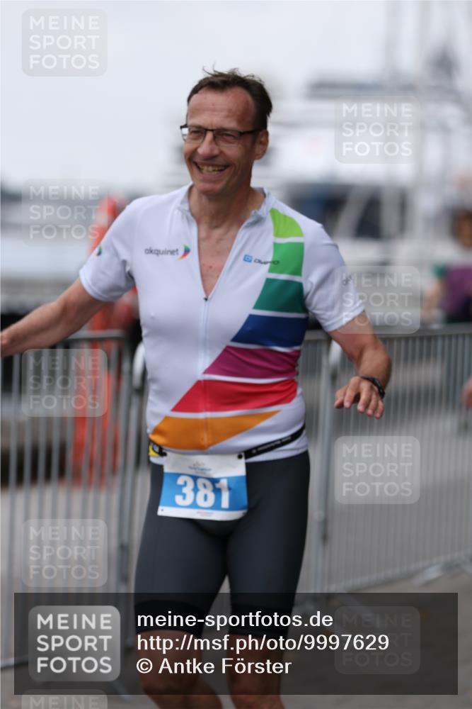 16.08.2026 - KN Förde Triathlon 2026 Antke Förster http://msf.ph/oto/9997629 16.08.2026 12:18:04 Laufen  meine-sportfotos.de