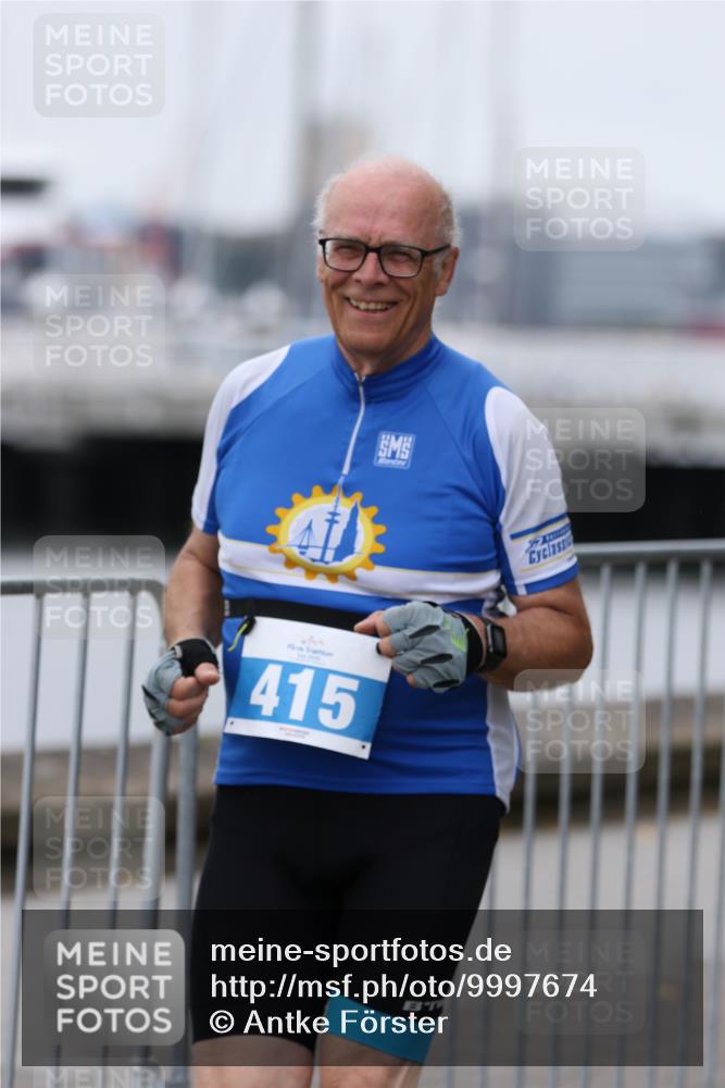 16.08.2026 - KN Förde Triathlon 2026 Antke Förster http://msf.ph/oto/9997674 16.08.2026 12:19:35 Laufen  meine-sportfotos.de