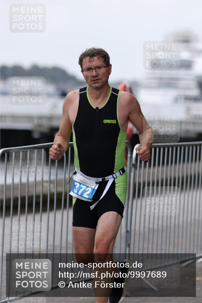 16.08.2026 - KN Förde Triathlon 2026 Antke Förster http://msf.ph/oto/9997689 16.08.2026 12:19:58 Laufen  meine-sportfotos.de