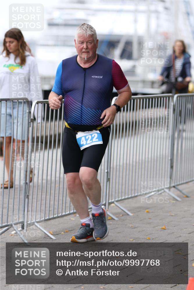 16.08.2026 - KN Förde Triathlon 2026 Antke Förster http://msf.ph/oto/9997768 16.08.2026 12:22:18 Laufen  meine-sportfotos.de