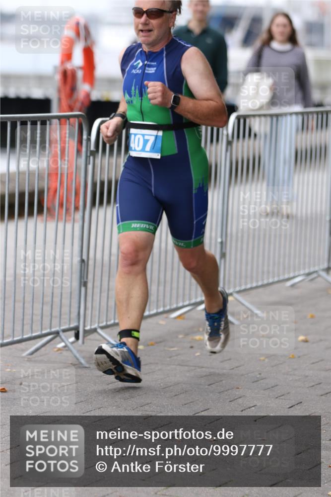 16.08.2026 - KN Förde Triathlon 2026 Antke Förster http://msf.ph/oto/9997777 16.08.2026 12:22:37 Laufen  meine-sportfotos.de