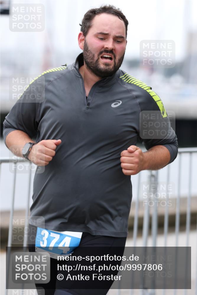 16.08.2026 - KN Förde Triathlon 2026 Antke Förster http://msf.ph/oto/9997806 16.08.2026 12:23:21 Laufen  meine-sportfotos.de