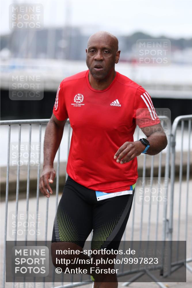 16.08.2026 - KN Förde Triathlon 2026 Antke Förster http://msf.ph/oto/9997823 16.08.2026 12:24:06 Laufen  meine-sportfotos.de