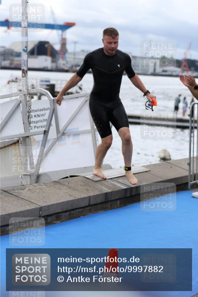 16.08.2026 - KN Förde Triathlon 2026 Antke Förster http://msf.ph/oto/9997882 16.08.2026 12:40:25 Schwimmen 508, 526, 531, 509, 513, 514, 522, 534 meine-sportfotos.de