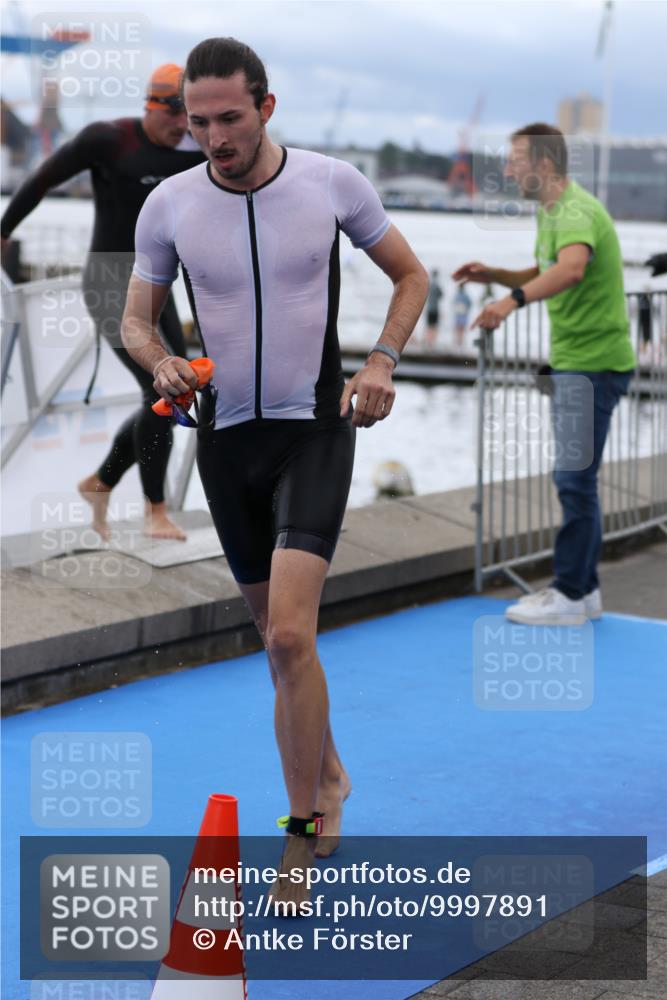 16.08.2026 - KN Förde Triathlon 2026 Antke Förster http://msf.ph/oto/9997891 16.08.2026 12:40:46 Schwimmen 513, 514, 534, 507, 509, 519, 521, 522, 534 meine-sportfotos.de