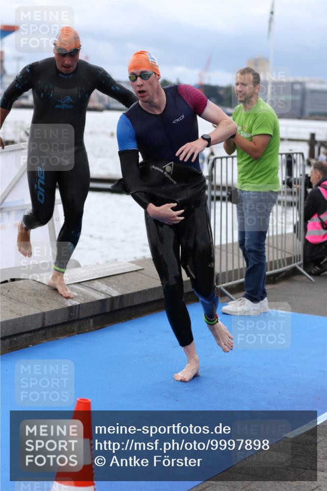 16.08.2026 - KN Förde Triathlon 2026 Antke Förster http://msf.ph/oto/9997898 16.08.2026 12:40:50 Schwimmen 509, 513, 514, 522, 534, 506, 507, 509, 519, 521, 522 meine-sportfotos.de