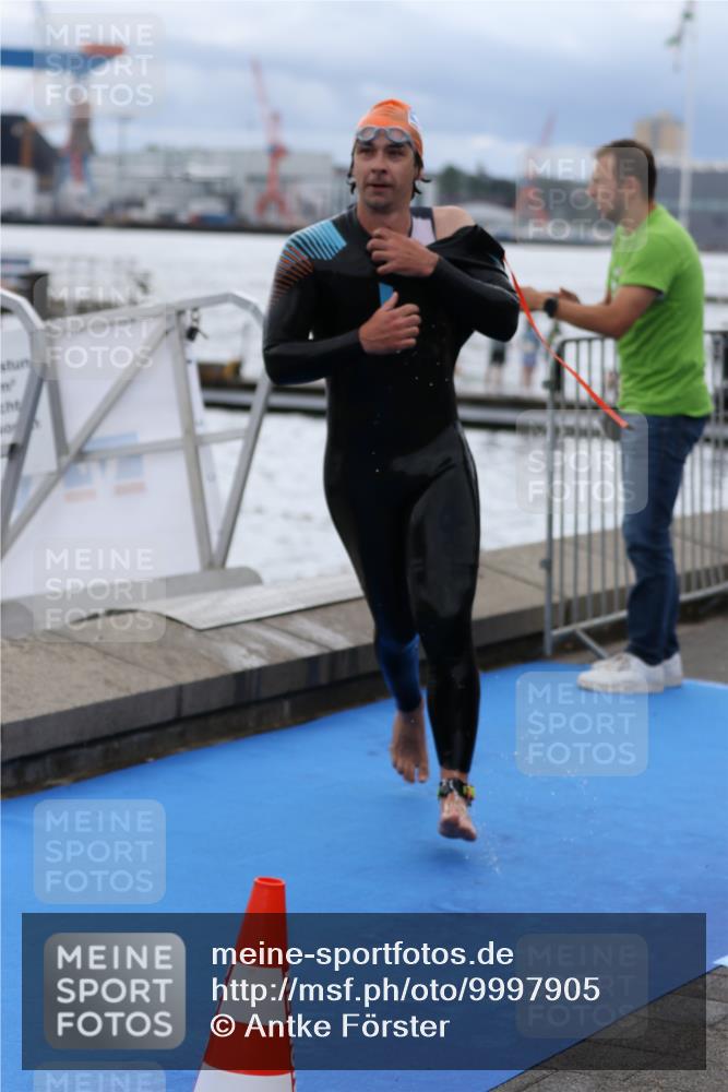 16.08.2026 - KN Förde Triathlon 2026 Antke Förster http://msf.ph/oto/9997905 16.08.2026 12:40:53 Schwimmen 507, 509, 514, 522, 534, 506, 507, 519, 521 meine-sportfotos.de