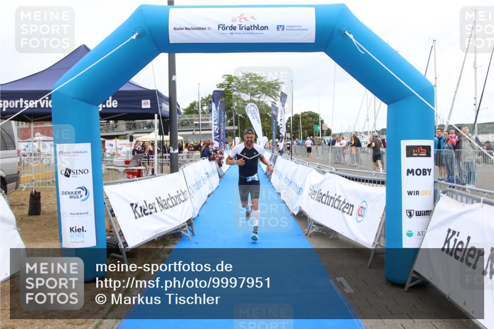 16.08.2026 - KN Förde Triathlon 2026 Markus Tischler http://msf.ph/oto/9997951 16.08.2026 12:04:59 Ziel 359, 359 meine-sportfotos.de