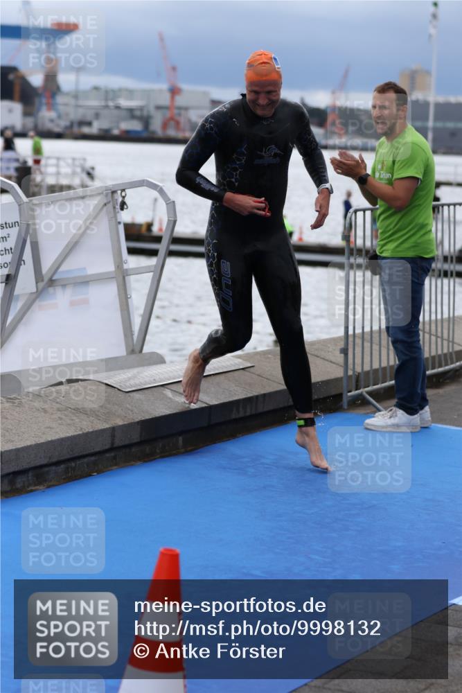 16.08.2026 - KN Förde Triathlon 2026 Antke Förster http://msf.ph/oto/9998132 16.08.2026 12:47:22 Schwimmen 585, 708, 565, 567, 573, 579, 583, 702, 705, 707, 712 meine-sportfotos.de