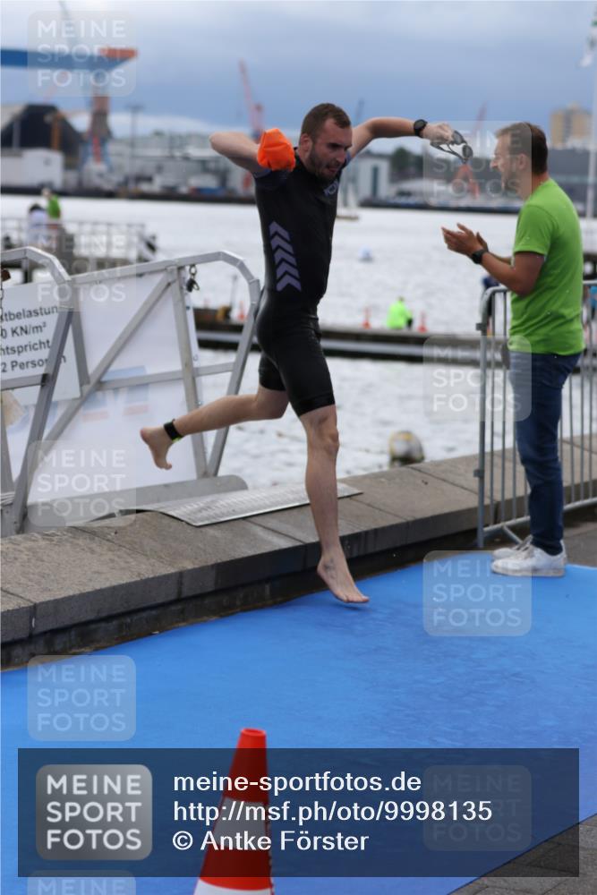 16.08.2026 - KN Förde Triathlon 2026 Antke Förster http://msf.ph/oto/9998135 16.08.2026 12:47:26 Schwimmen 705, 565, 567, 572, 573, 579, 583, 702, 707, 712 meine-sportfotos.de