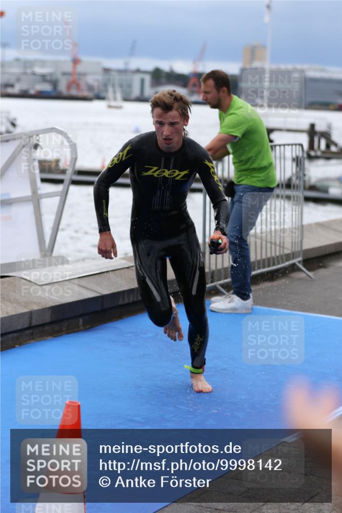 16.08.2026 - KN Förde Triathlon 2026 Antke Förster http://msf.ph/oto/9998142 16.08.2026 12:47:31 Schwimmen 567, 579, 705, 565, 572, 573, 583, 702, 707, 712 meine-sportfotos.de