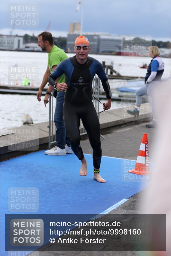 16.08.2026 - KN Förde Triathlon 2026 Antke Förster http://msf.ph/oto/9998160 16.08.2026 12:48:08 Schwimmen 565, 568, 572, 702, 707, 539, 568, 581, 586, 600, 733 meine-sportfotos.de