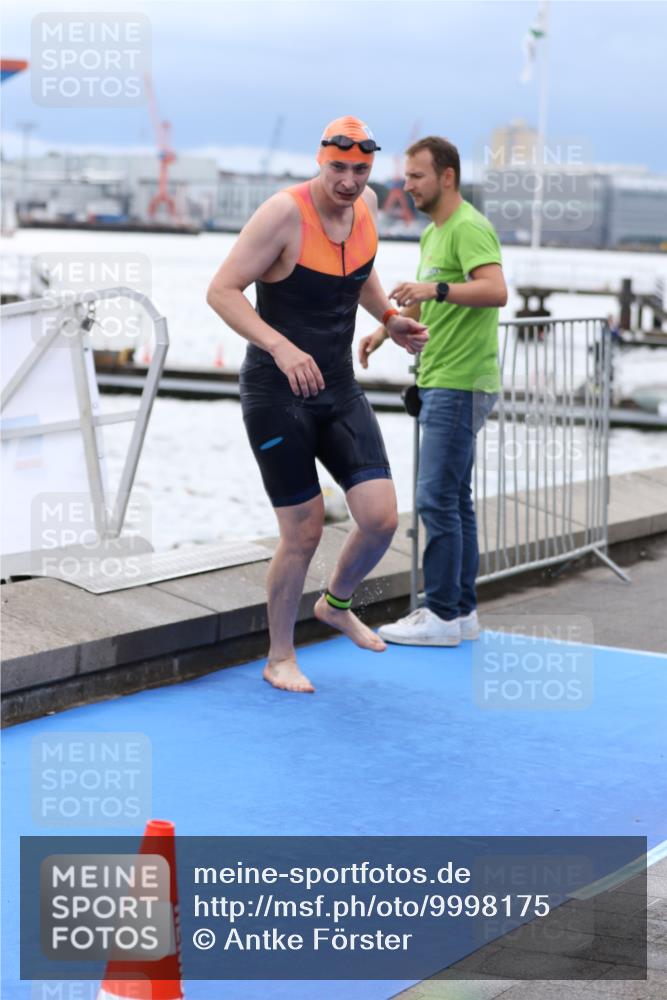 16.08.2026 - KN Förde Triathlon 2026 Antke Förster http://msf.ph/oto/9998175 16.08.2026 12:48:43 Schwimmen 539, 581, 600, 612, 196, 584, 612, 719 meine-sportfotos.de