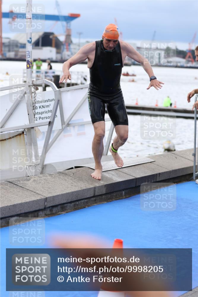 16.08.2026 - KN Förde Triathlon 2026 Antke Förster http://msf.ph/oto/9998205 16.08.2026 12:49:44 Schwimmen 576, 578, 592, 597, 720, 589, 595, 601, 709, 711 meine-sportfotos.de