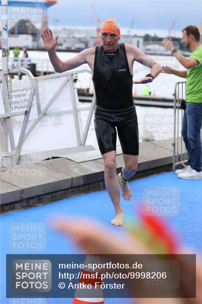 16.08.2026 - KN Förde Triathlon 2026 Antke Förster http://msf.ph/oto/9998206 16.08.2026 12:49:44 Schwimmen 576, 578, 592, 597, 720, 589, 595, 601, 709, 711 meine-sportfotos.de