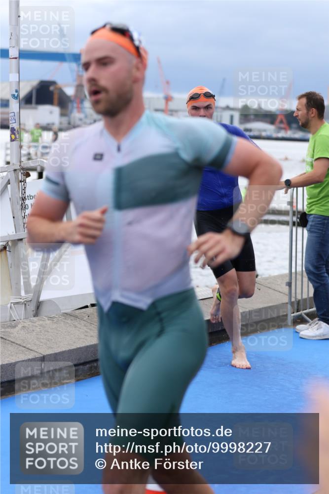 16.08.2026 - KN Förde Triathlon 2026 Antke Förster http://msf.ph/oto/9998227 16.08.2026 12:50:15 Schwimmen 589, 595, 601, 605, 709, 711, 602, 603, 611, 704, 721, 740 meine-sportfotos.de