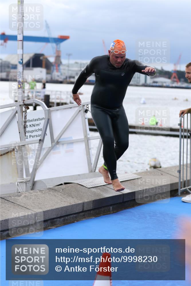 16.08.2026 - KN Förde Triathlon 2026 Antke Förster http://msf.ph/oto/9998230 16.08.2026 12:50:18 Schwimmen 589, 601, 605, 611, 709, 711, 740, 602, 603, 704, 706, 714, 721, 727 meine-sportfotos.de