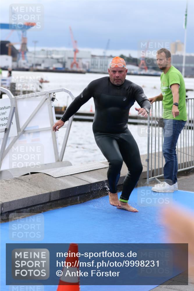 16.08.2026 - KN Förde Triathlon 2026 Antke Förster http://msf.ph/oto/9998231 16.08.2026 12:50:18 Schwimmen 589, 601, 605, 611, 709, 711, 740, 602, 603, 704, 706, 714, 721, 727 meine-sportfotos.de