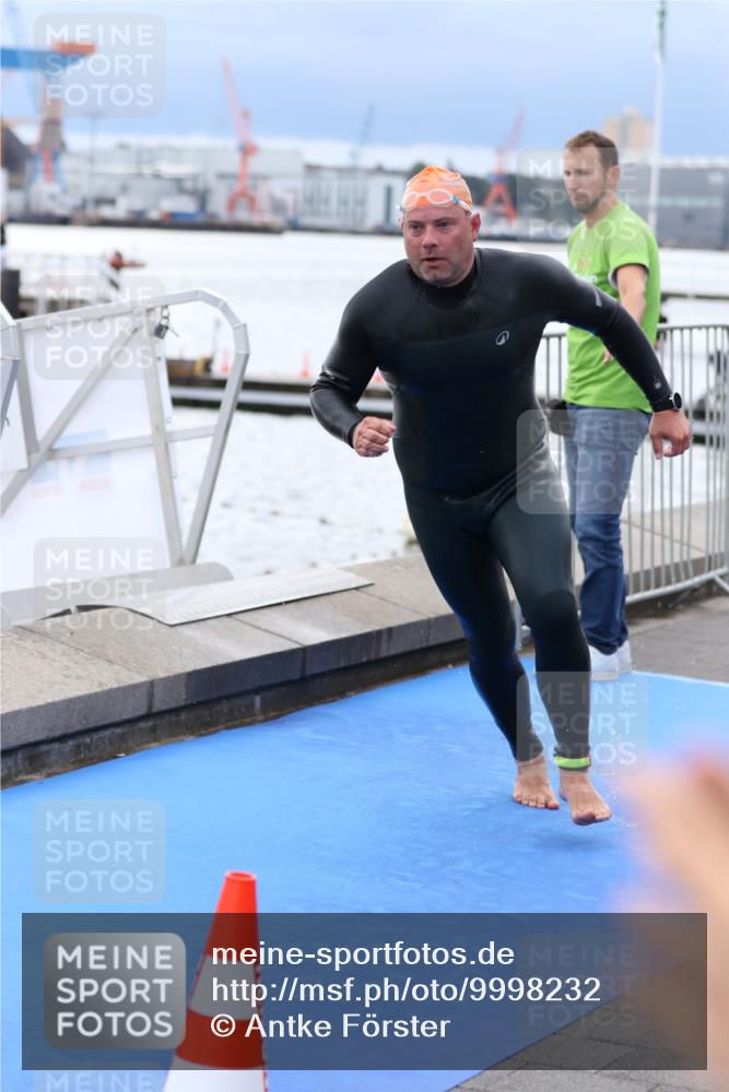 16.08.2026 - KN Förde Triathlon 2026 Antke Förster http://msf.ph/oto/9998232 16.08.2026 12:50:19 Schwimmen 589, 601, 605, 611, 709, 711, 721, 740, 602, 603, 704, 706, 714, 721, 727 meine-sportfotos.de