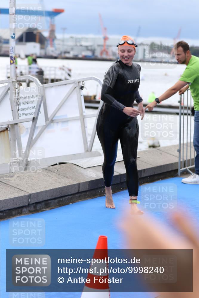 16.08.2026 - KN Förde Triathlon 2026 Antke Förster http://msf.ph/oto/9998240 16.08.2026 12:50:26 Schwimmen 601, 605, 611, 704, 711, 721, 740, 596, 602, 603, 706, 714, 727 meine-sportfotos.de