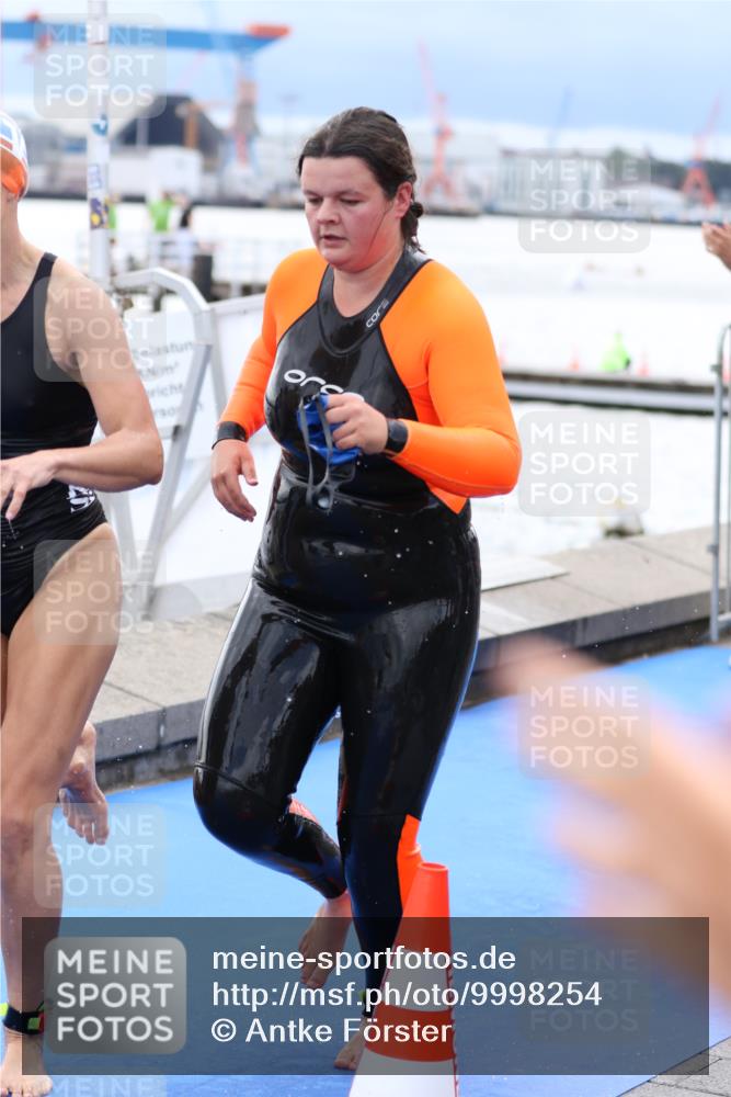 16.08.2026 - KN Förde Triathlon 2026 Antke Förster http://msf.ph/oto/9998254 16.08.2026 12:50:44 Schwimmen 602, 603, 704, 706, 714, 721, 727, 596, 599, 607, 713, 718, 724 meine-sportfotos.de