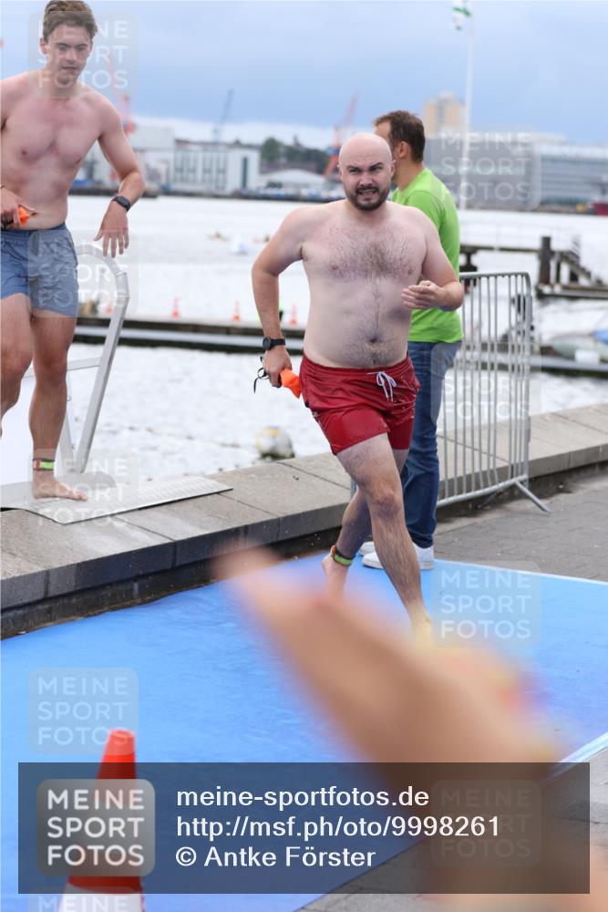 16.08.2026 - KN Förde Triathlon 2026 Antke Förster http://msf.ph/oto/9998261 16.08.2026 12:50:54 Schwimmen 596, 599, 603, 607, 706, 714, 727, 713, 715, 718, 723, 724, 729 meine-sportfotos.de