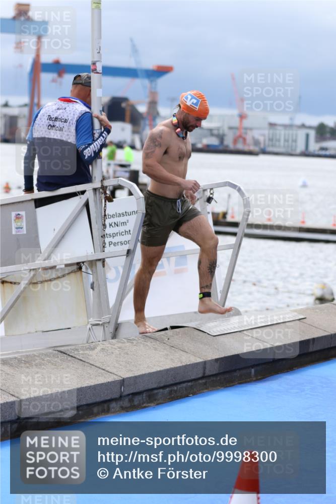 16.08.2026 - KN Förde Triathlon 2026 Antke Förster http://msf.ph/oto/9998300 16.08.2026 12:52:32 Schwimmen 606, 604, 606, 716, 722, 735 meine-sportfotos.de