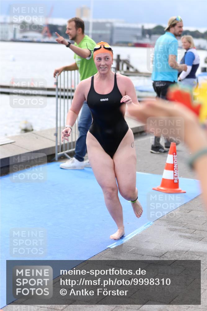 16.08.2026 - KN Förde Triathlon 2026 Antke Förster http://msf.ph/oto/9998310 16.08.2026 12:52:50 Schwimmen 606, 716, 577, 604, 722, 731, 735, 743 meine-sportfotos.de